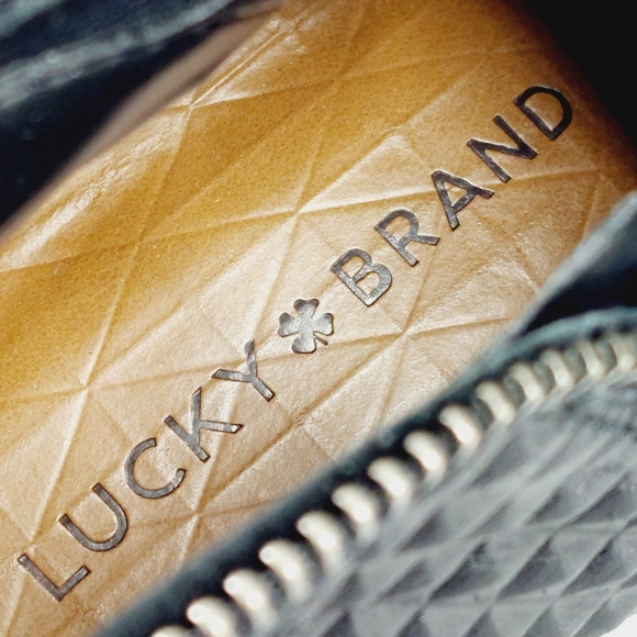 Lucky Brand Bartalino Black Leather Zip Detail Ankle Boots K238 - Picture 9 of 15